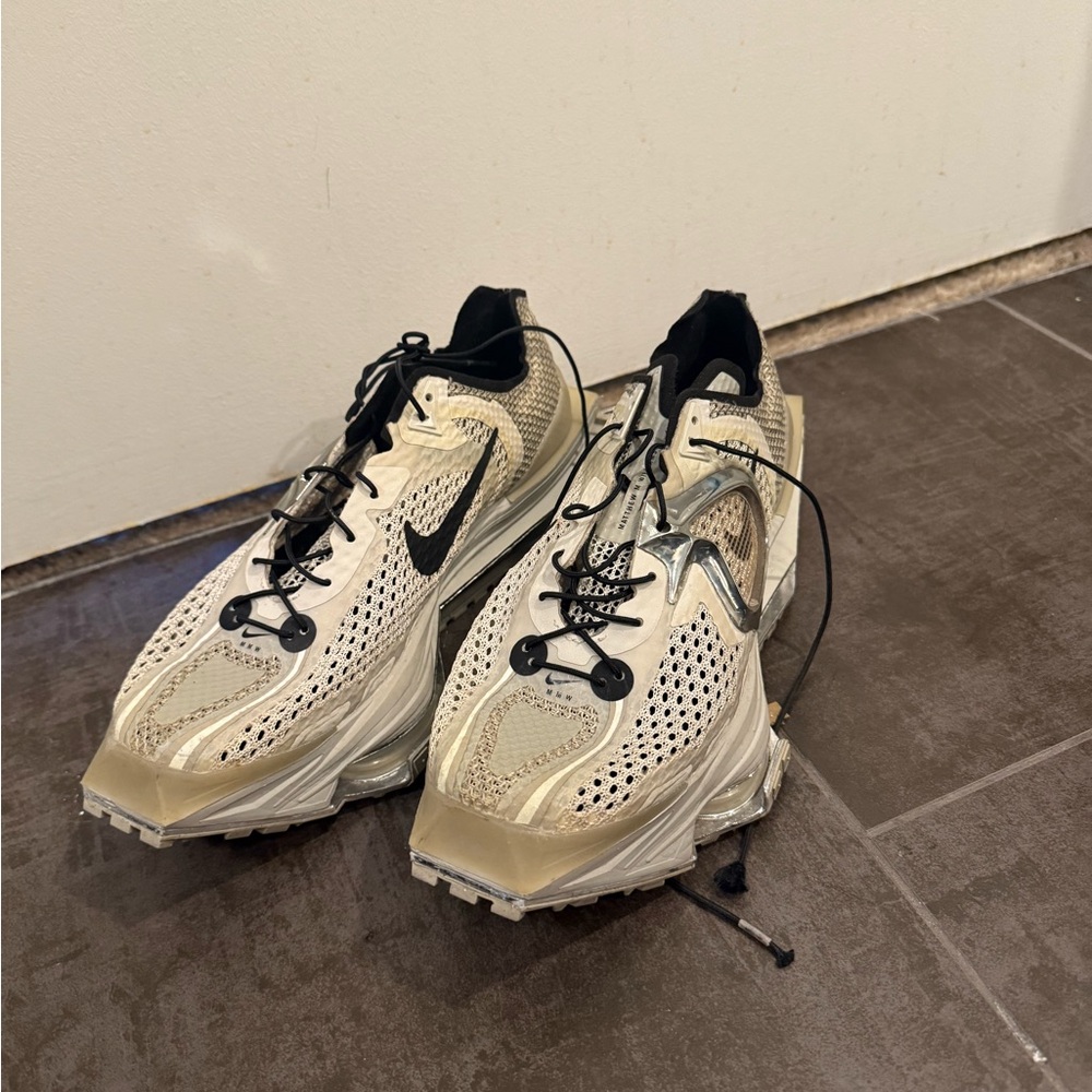 Nike Cream and Black Athletic Shoes